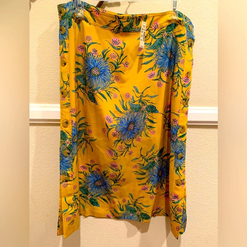 NWT Madewell 💯% Silk Yellow & Blue Floral Midi Skirt Side Slits with Buttons 10 - Picture 1 of 6